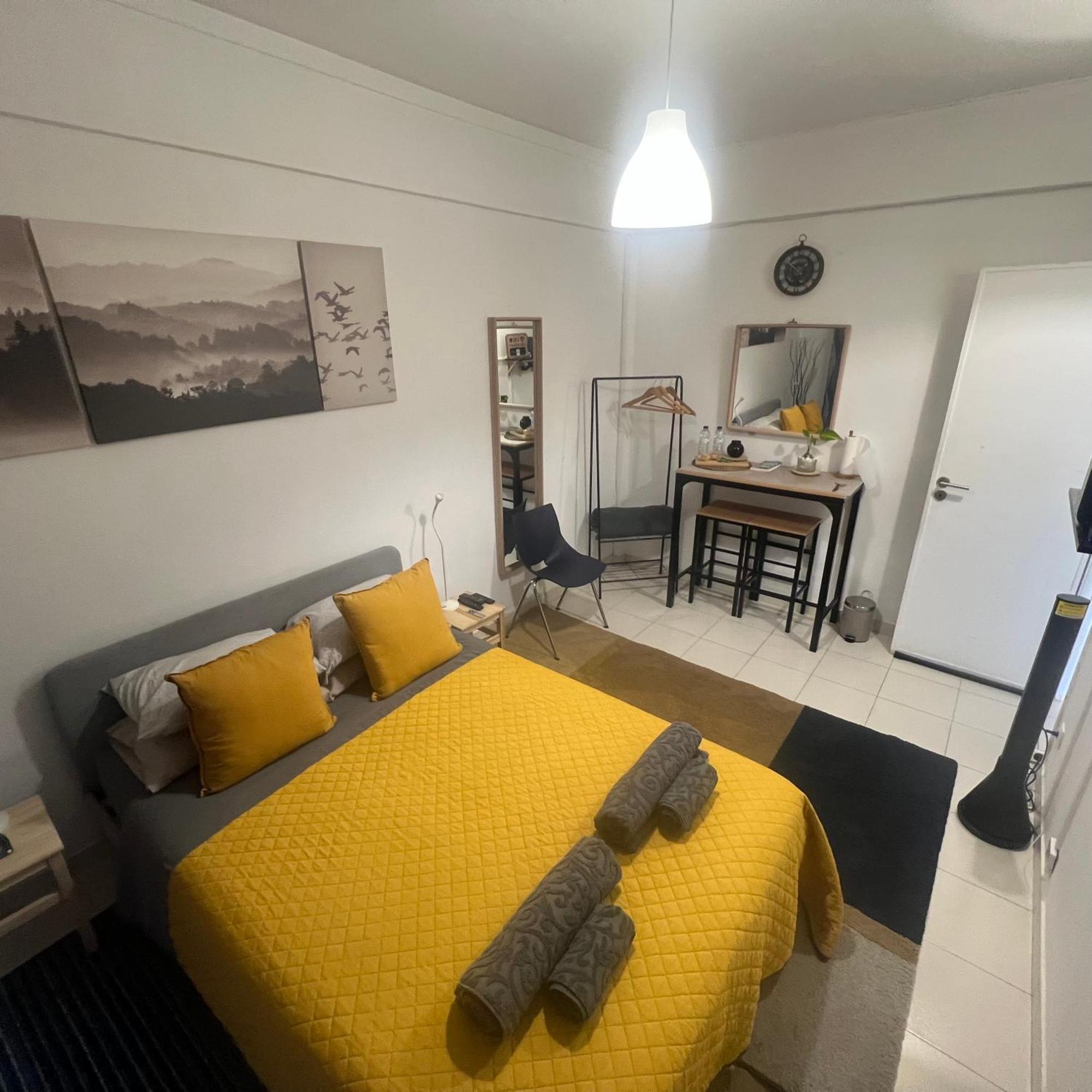 Cardia'S Guest House Sacavém Екстериор снимка